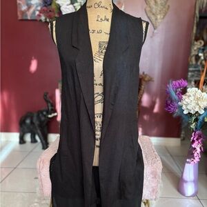 Black Sleeveless Open Front Vest